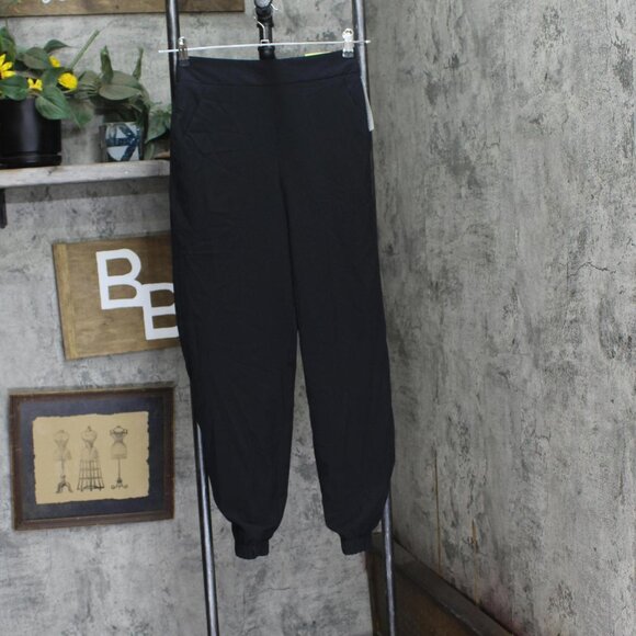 NWT All In Motion Womens High-Rise Winter Woven Lined Joggers 91754551 Black XS - Picture 7 of 11